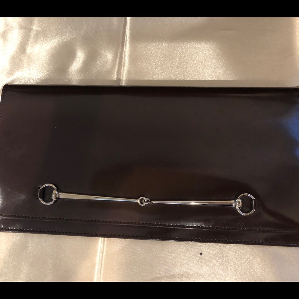 Gucci Leather clutch in Wine w/ Silver Hardware